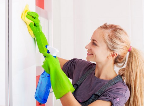 Professional rug cleaning service for NW5 homes and businesses