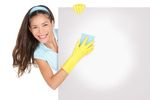 Deep cleaning of a kitchen in NW5 after a busy period